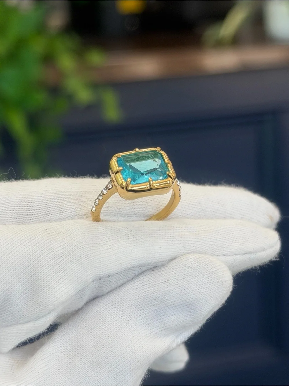 New Vintage-Inspired Emerald Cut Ocean Blue Gemstone Cocktail Ring 7